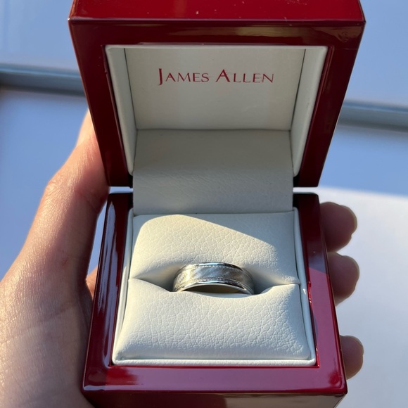 James Allen 14k White Gold 6MM Cross Grain Cut Wedding Band Size 8 - Picture 1 of 9